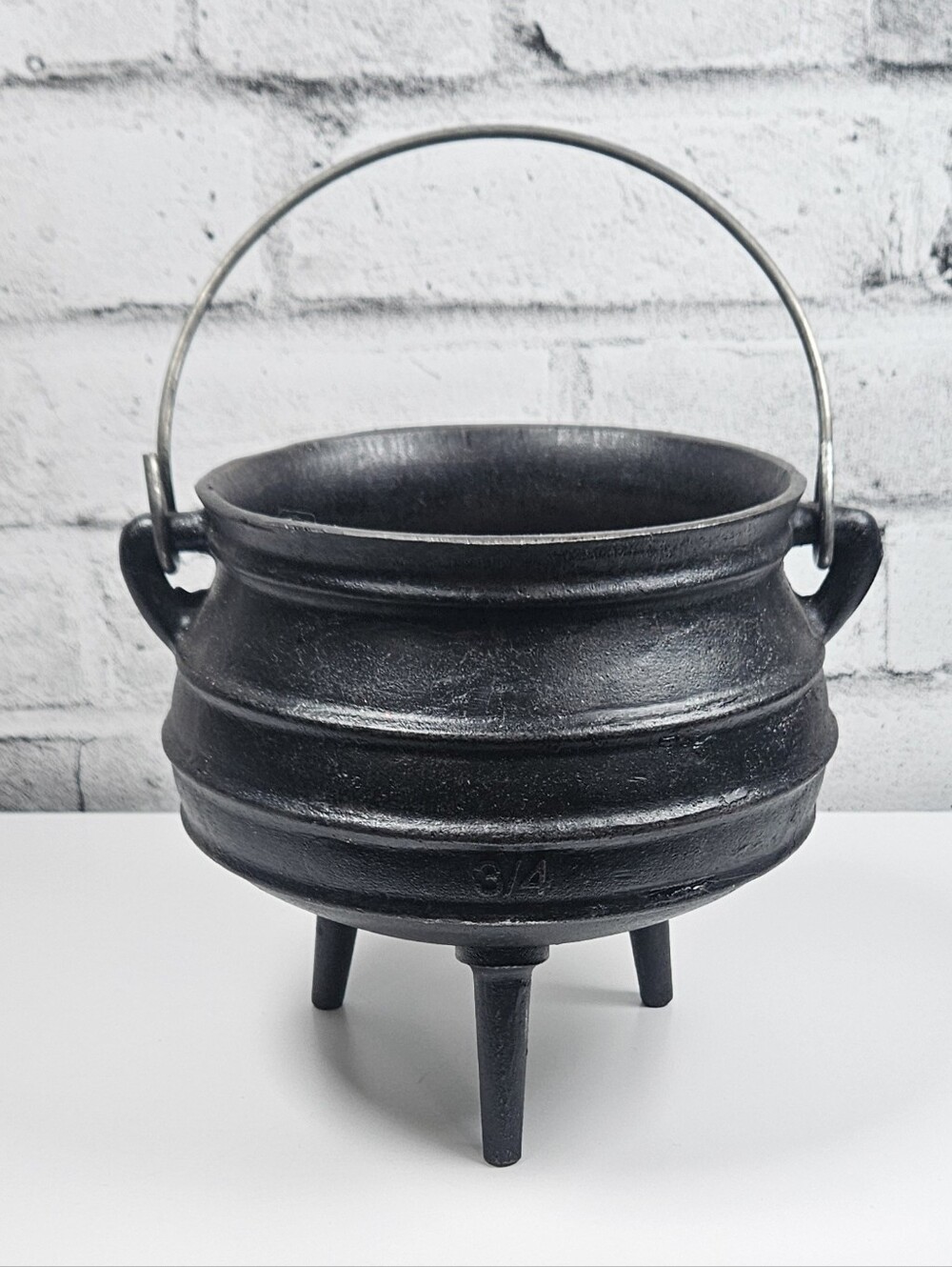 Cast Iron Witch Cauldron 3 Leg Halloween Gothic Decor Size 3/4